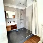 A Louer Au Sein D'une Auberge- Maillochon- Gare - - Szálloda *