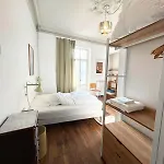 Szálloda A Louer Au Sein D'une Auberge- Maillochon- Gare - - *