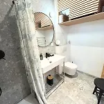 A Louer Au Sein D'une Auberge- Maillochon- Gare - - Szálloda