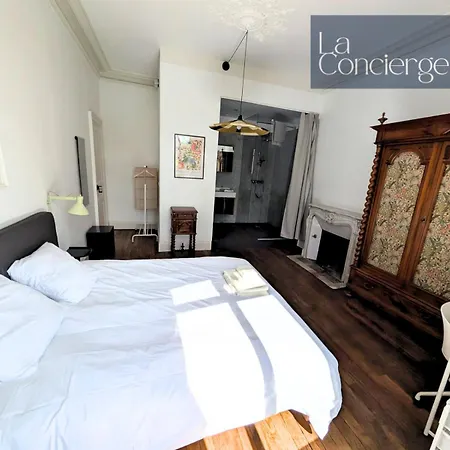 酒店 A Louer Au Sein D'une Auberge- Maillochon- Gare - - 普瓦捷