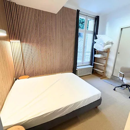 A Louer Au Sein D'une Auberge- Maillochon- Gare - - *