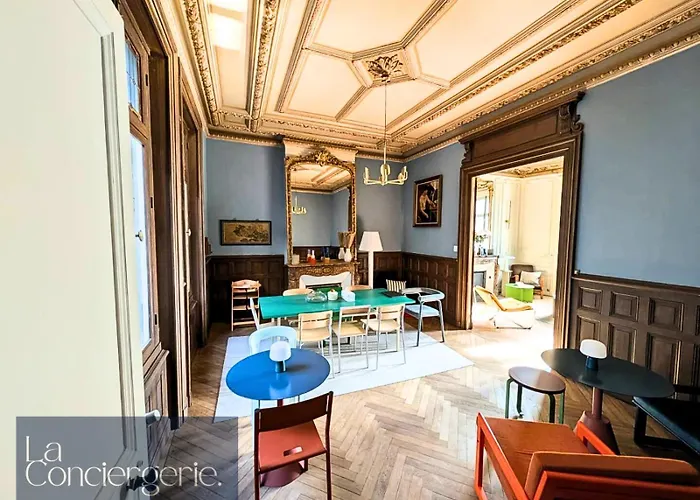 A Louer Au Sein D'une Auberge- Maillochon- Gare - - Hotel Poitiers